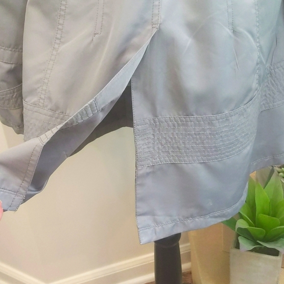 New York YOKI Collection Silver Gray Trench Coat - Size M - Picture 11 of 14